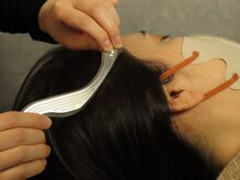 頭蓋骨を調整し血液循環・老廃物の排出を促進してスッキリ