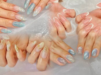 アール(R)の写真/豊富なデザインサンプルで理想を形に◎カラー・パーツも豊富にご用意◯