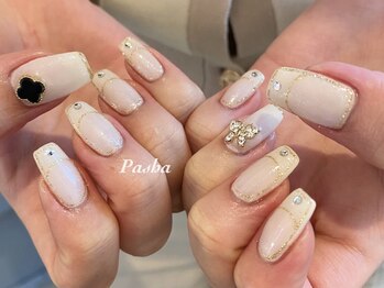 パシャ(Pasha)/ゴールド囲みフレンチ