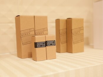 シェリール(Cherir)/サロン内観