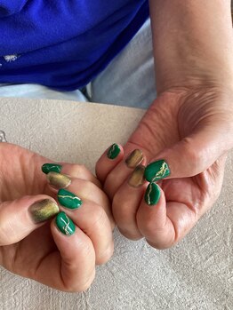 オーサムブロッサム 茅ヶ崎店(AwesomeBlossom)/グリーン