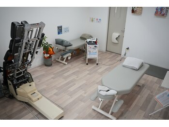 福津オレンジ屋根の整骨院 整体院/清潔感のある店内でリラックス