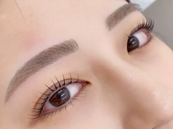 ホワイトアイ 船橋(WHITE EYE)/美眉×ラッシュ【担当】akari