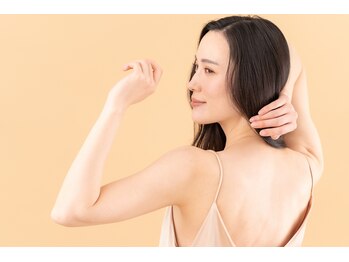 メディカルスリム カッツェの写真/自分ではケアできない背中のハミ肉にさよなら！年齢を感じさせない背中美人を目指すエステ体験♪ 