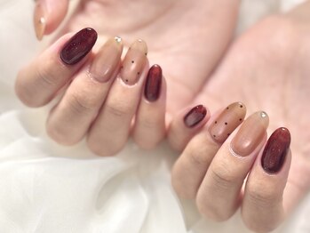 ミリカネイル(mirica nail)の写真/デザインに迷ってしまう方におすすめ！人気の定額制メニュー♪マグネット使用デザイン多め◎