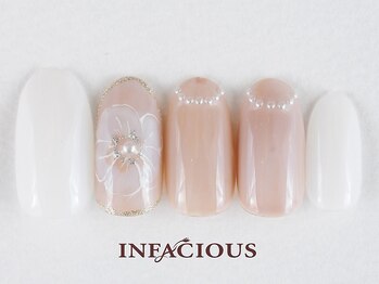 インフェイシャス 大丸福岡天神店/大人上品フラワーパールネイル 