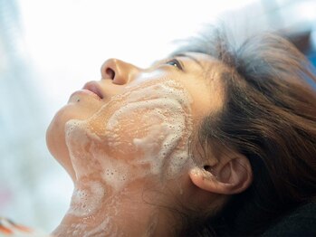 ニュイブラーシュ(nuit blanche)/もう毛穴の黒ずみに悩まない