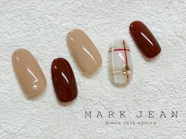 165. ボルドー　チェック ネイル