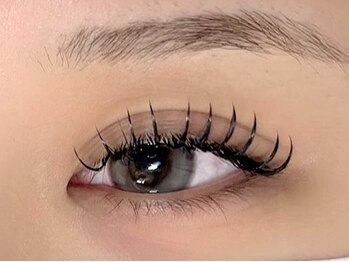 ラヴィールアイズ(Raviur eye's)の写真/当日予約OK｜豊富なエクステメニューで、ナチュラルからぱっちりまで自分に似合う目元を演出！