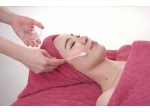 リジュルリジュル(Rigurerigure)の雰囲気（角質ケア×美容液浸透で、くすみを手放す透明感フェイシャル）