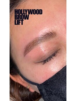 ベニ(BENI)/ハリウッドブロウリフト