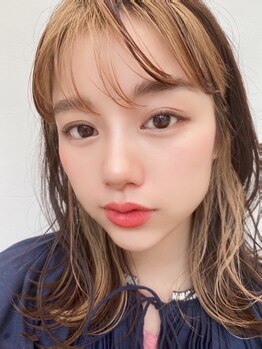 フィオブロウ 大阪西梅田北新地店(fiio brow)/