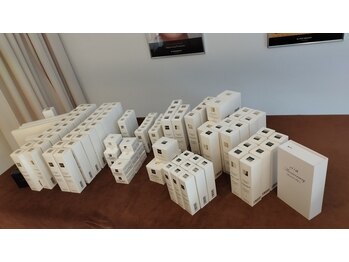 麻謝/人生を変える化粧品