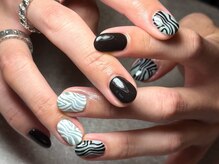 サンブラウン(SUN BROWN)