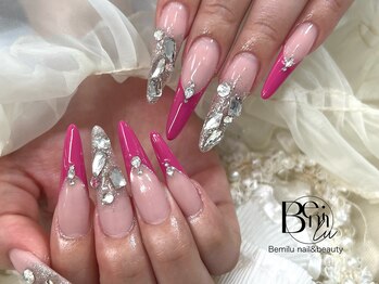 ベミル(Bemilu)/アクリル+デザイン