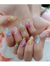 ミア(mia)/カラフル天然石ネイル