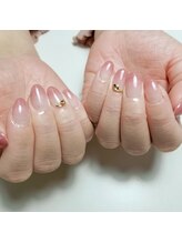 キイコネイル(kiiko.nail)/グラデワンポイントネイル