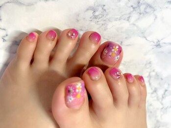 フラワーフットネイル