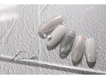 ファミーユ 池袋東口店(Famille)/長さ出し&選べるデザインMコース