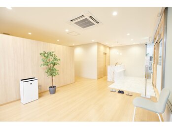 エムズ(M's)/ボディケアサロンM’ｓ　院内