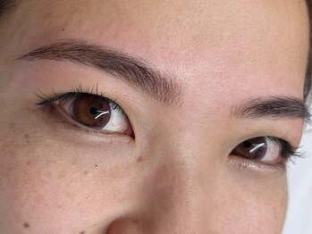 エラ アイブロウサロン(Ella eyebrowsalon)
