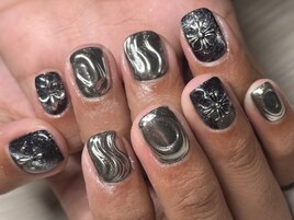 メタルシルバー×ブラックマグ