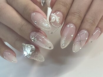 シピ ネイル(Chipi Nail)の写真/SNSで流行りのアートや華やかアートもお任せ！定額デザインも豊富♪持ち込みデザインもOK★イベントにも◎
