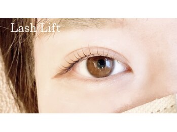 美容室カラフル/ラッシュリフト