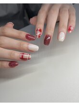 クレヴィア(Crevia)/チェックネイル