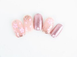 桜ネイル　7480円