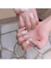 ビューティームーン(beauty moon)/ホワイト×ブラウン天然石風