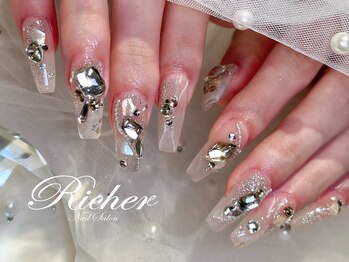 エスフィーネイルサロン リシェル(Esfy nailsalon Richer)の写真/技術・デザイン力共にTOPクラスのネイリスト担当◎他では真似できない価格以上のアートが叶います!