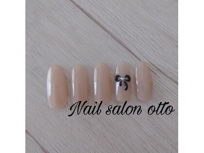 オットー(otto)の写真