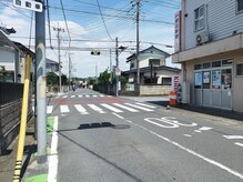 レイン(rain)の雰囲気（新駐車場案内1★お店を出てすぐの交差点を右折）