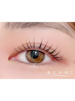 ナチュラル上品な目元にしたい