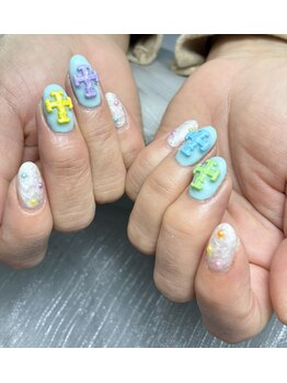 メデューサ(Medusa)/カラフルクロスネイル