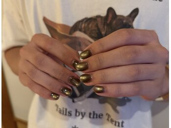 スイ 大村(sui)の写真/【美フォルム形成×フィルイン】ちゅるんとしたツヤ感溢れる指先へ☆大人シンプル&マグネットが得意♪