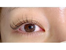 ヌン(NUN.)/上下ラッシュリフト