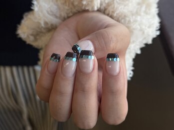 フィロンネイル 三宮元町店(filonnail)の写真/シンプルだけどシンプル過ぎない指先に、ワンランク上のお洒落を添えて。指先を彩るデザインを★