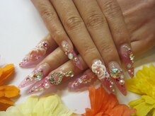 リングアリング(Ring a Ring)/エンボスローズネイル