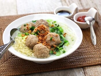 アジアンリラクゼーション ヴィラ 大橋店(asian relaxation villa)/バリ島グルメ バクソ