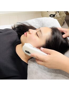 フラット(flat)/施術風景/セルキュア