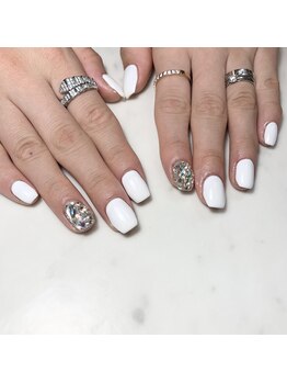 セオナージュ/ワンカラー +ストーン代別途