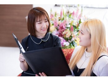 コリアンビューティーサロンリー(Lee)/受付カウンター