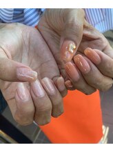 トータルサロン 白べぇーっ プラス/☆シアーカラーネイル☆