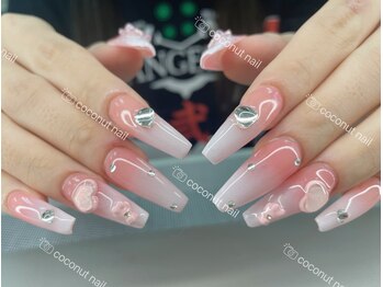 ココナッツネイル/