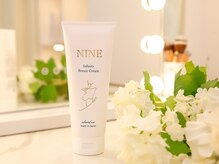 アネラ 北浜(ANERA)/最高峰のバストアップクリーム