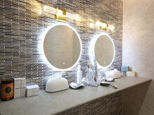 クレビア(CREBIA)/ヘアケア完備♪パウダールーム