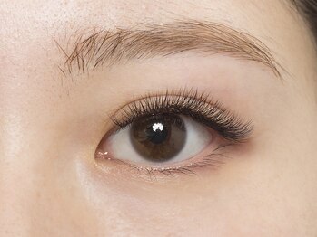 エヴァーグロー(ever glow)の写真/【高技術×個室×丁寧】目元はプロへお任せ!パリジェンヌ/まつエクに特化したサロン《パリジェンヌ￥5000》