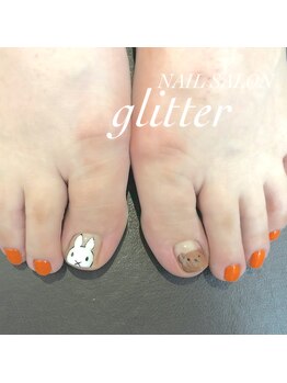 ミッフィーフットネイル